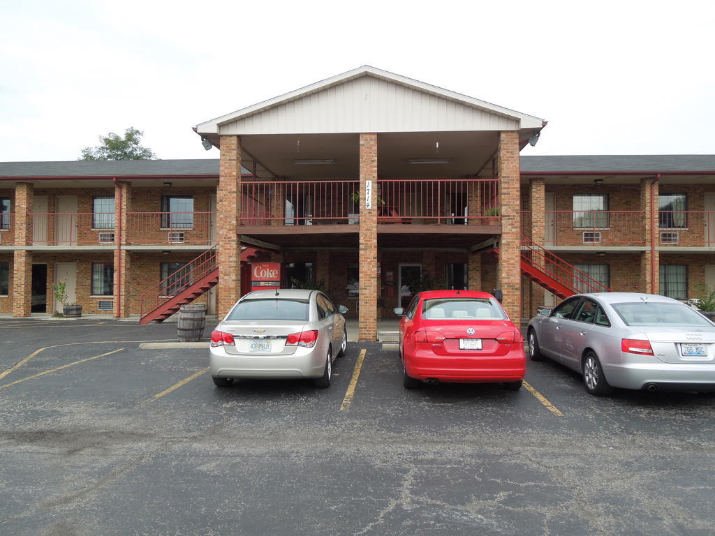 Americas Inn Bardstown Exterior photo