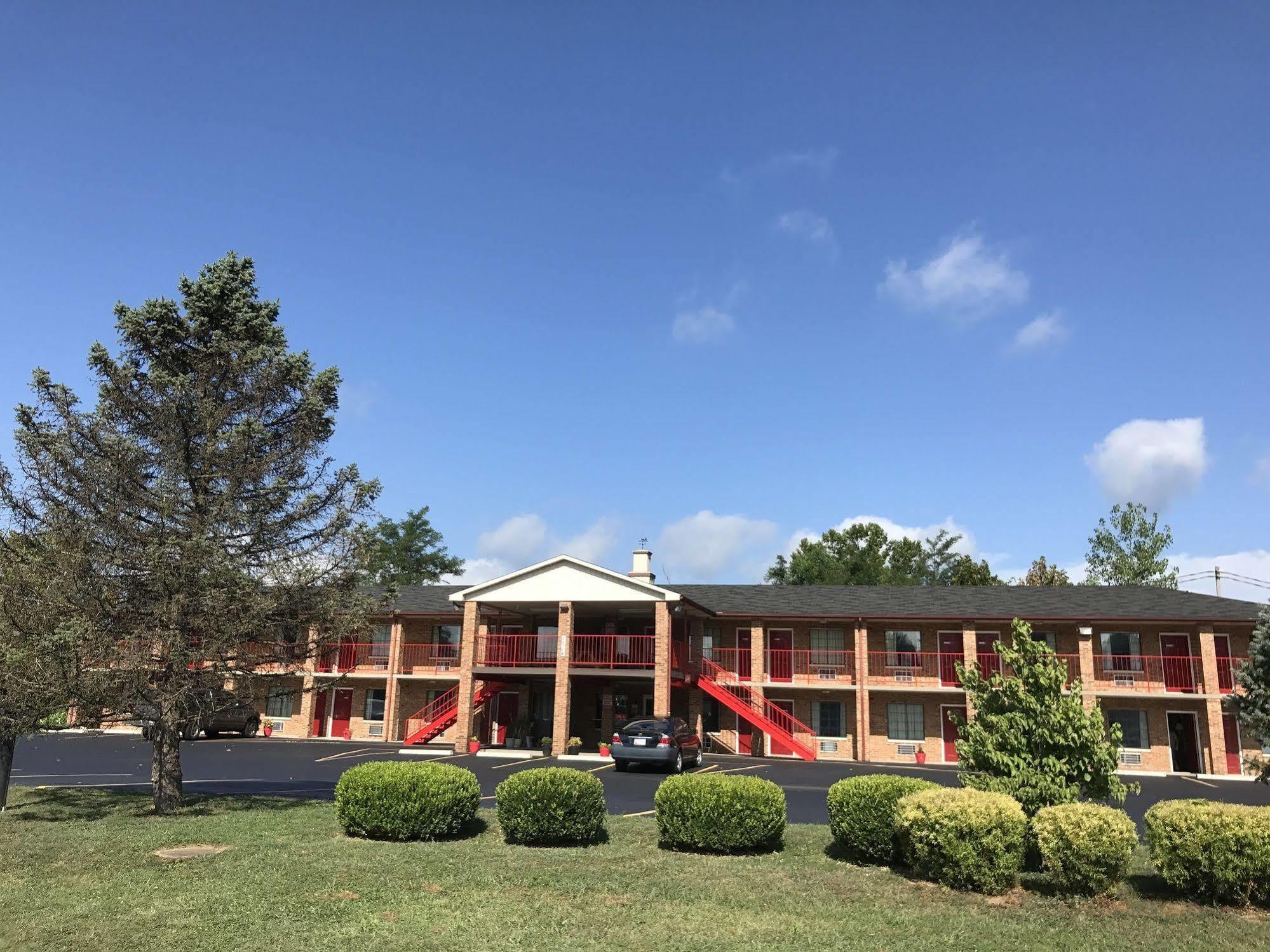 Americas Inn Bardstown Exterior photo