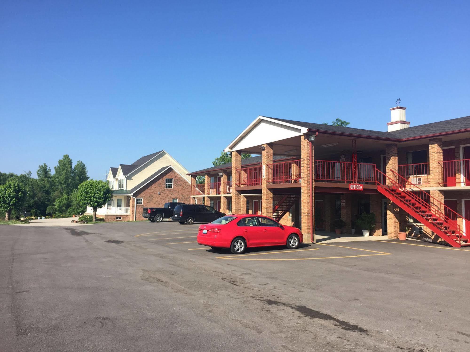 Americas Inn Bardstown Exterior photo